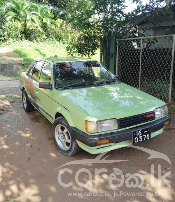 MAZDA FAMILIA 1986