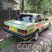 MAZDA FAMILIA 1986