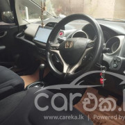HONDA FIT 2010