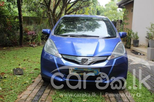 HONDA FIT 2010