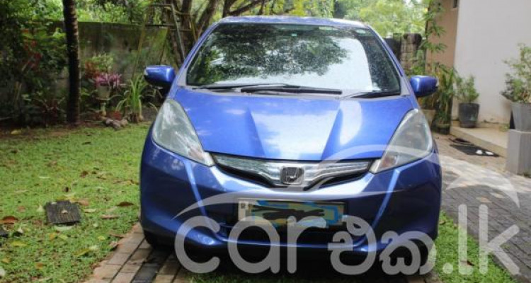 HONDA FIT 2010