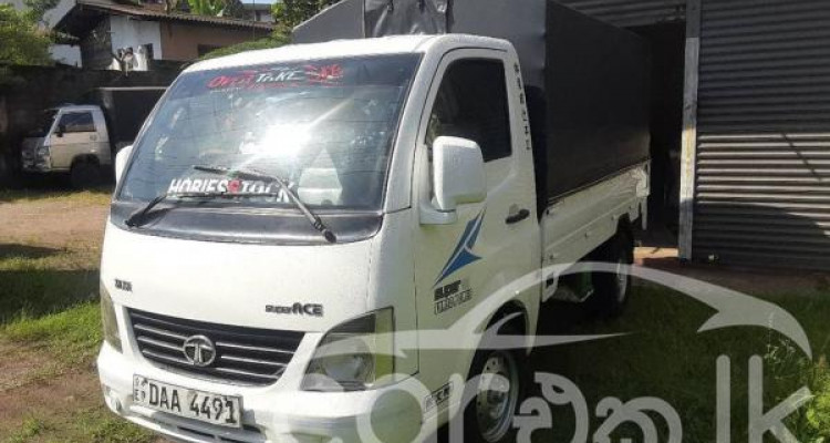 TATA SUPER ACE 2015