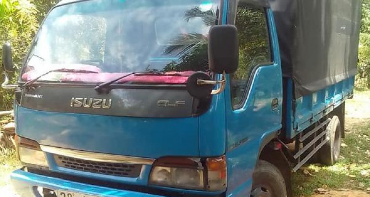 ISUZU ELF 1985