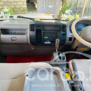 TOYOTA DYNA CREW CAB 2004