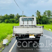 TOYOTA DYNA CREW CAB 2004