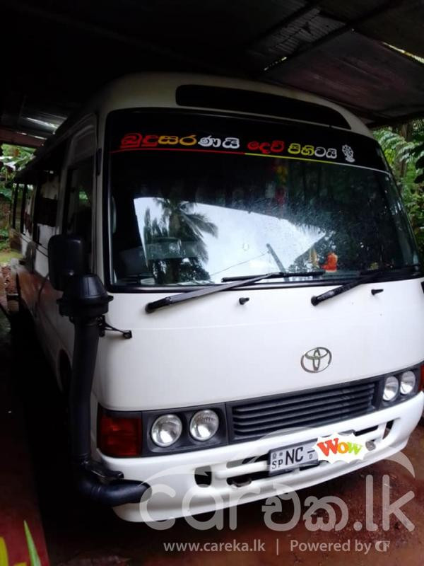 TOYOTA COASTER 2016