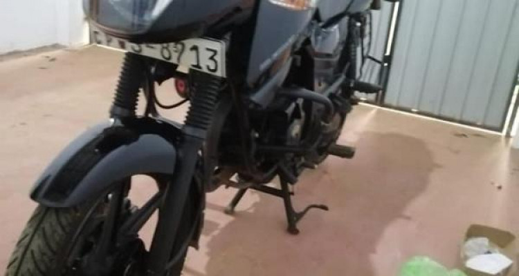 BAJAJ PULSAR 150 2010