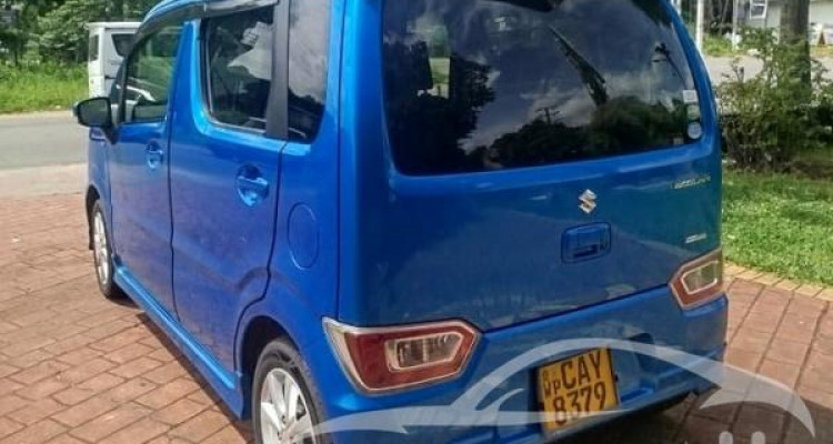 SUZUKI WAGON R FZ 2017