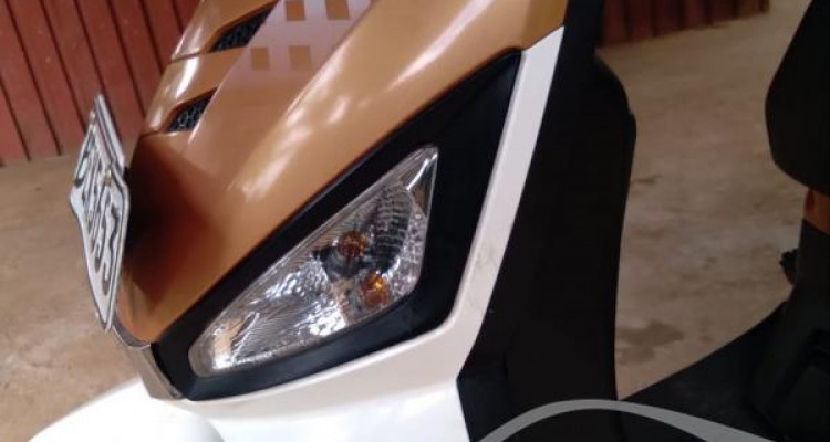 MAHINDRA GUSTO 2016