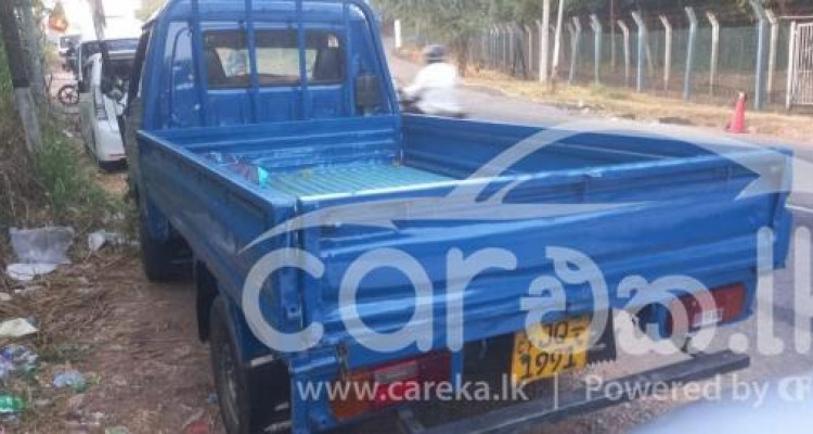 HYUNDAI H100 2001