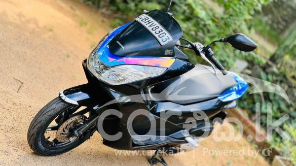 HONDA PCX 2016
