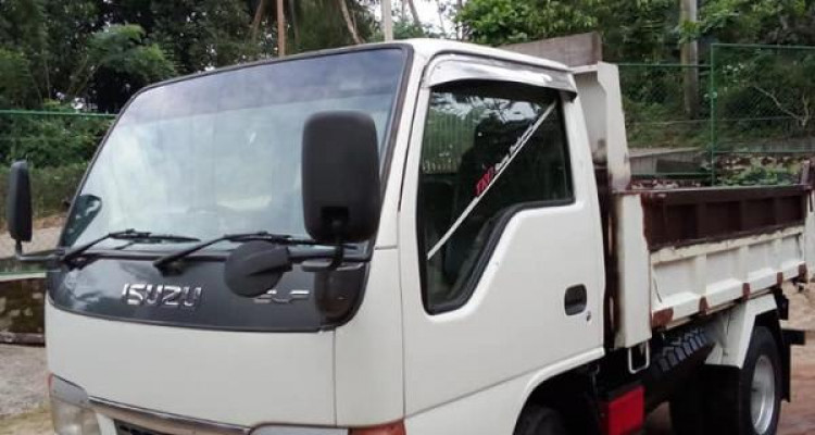 ISUZU ELF 2004