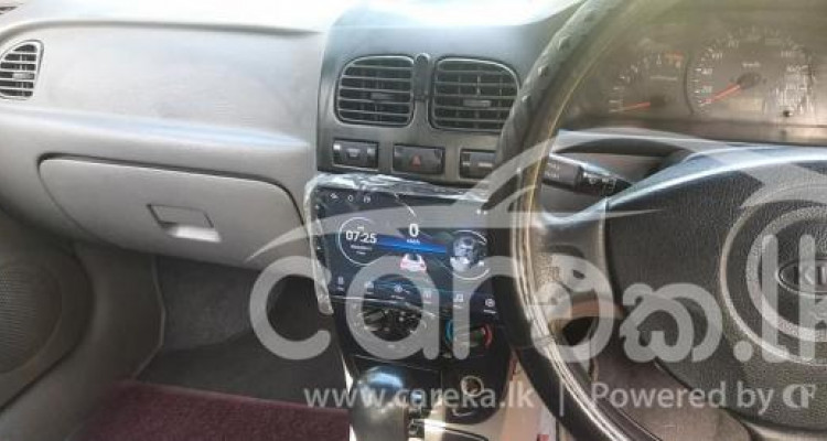 KIA RIO 2001