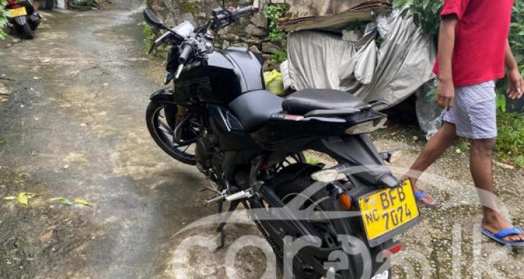 TVS APACHE 2017
