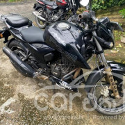 TVS APACHE 2017