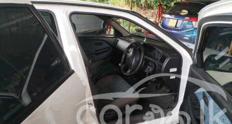 NISSAN PULSAR 1999