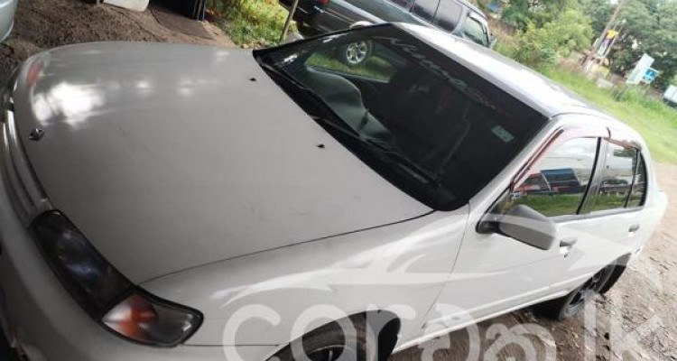 NISSAN PULSAR 1999