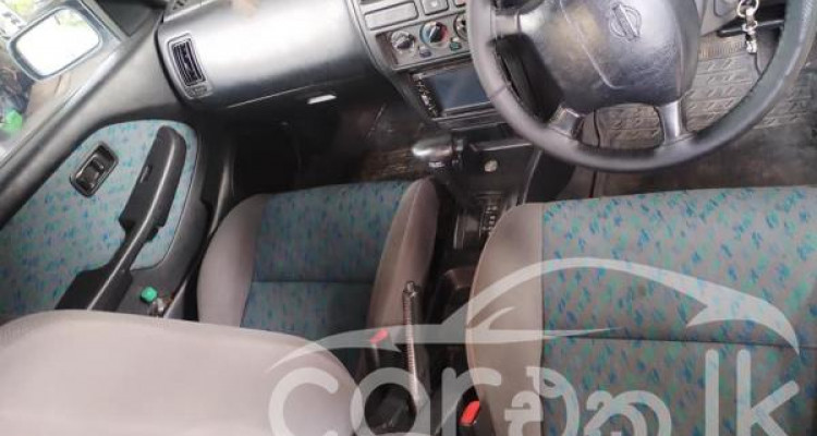 NISSAN PULSAR 1999