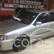 NISSAN PRIMERA 1995