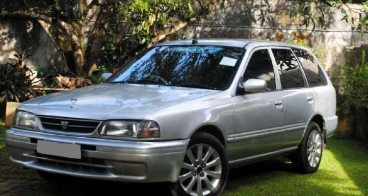 NISSAN WINGROAD 1997