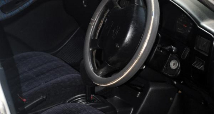 NISSAN WINGROAD 1997