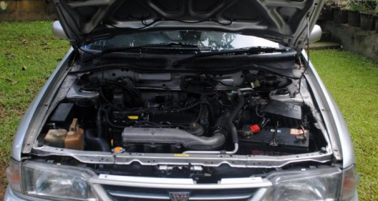 NISSAN WINGROAD 1997