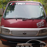 TOYOTA DOLPHIN 1992