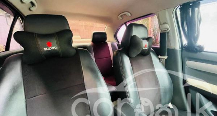 SUZUKI SWIFT 2011