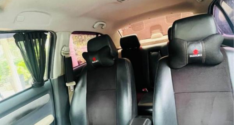 SUZUKI SWIFT 2011
