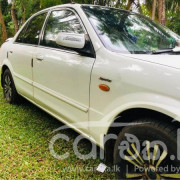 MAZDA FAMILIA 2002