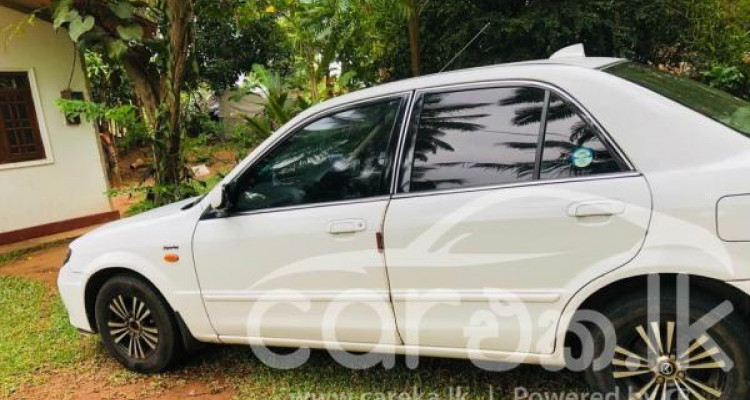 MAZDA FAMILIA 2002