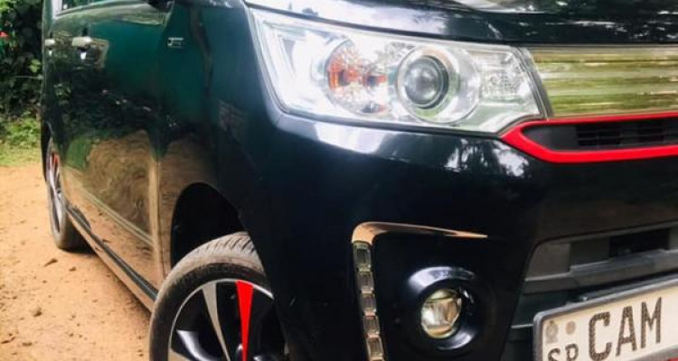SUZUKI WAGON R 2014