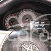 TOYOTA VITZ 2015