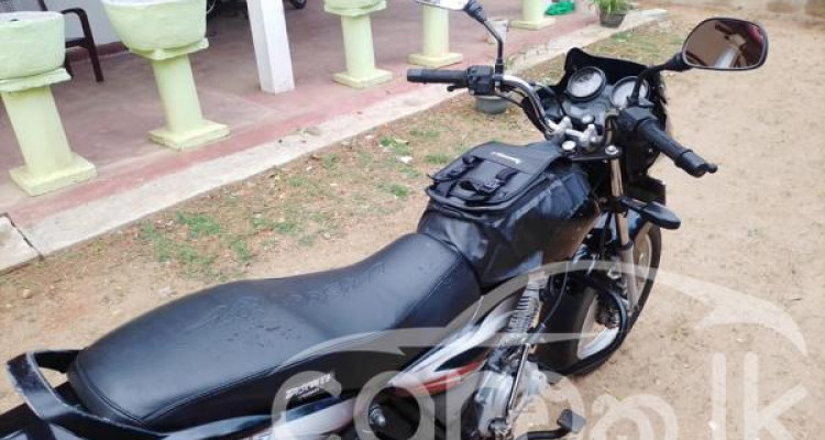 BAJAJ DISCOVER 125 2016