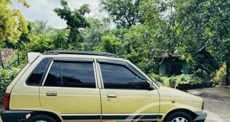 SUZUKI MARUTI 800 2006