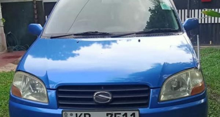 SUZUKI SWIFT 2002