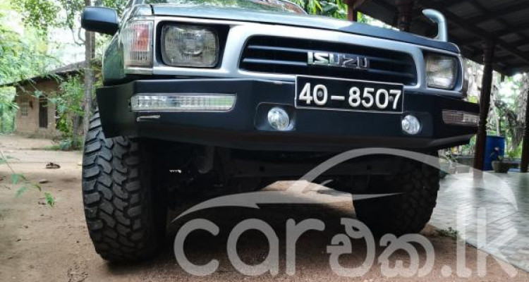 ISUZU 4WD 1985