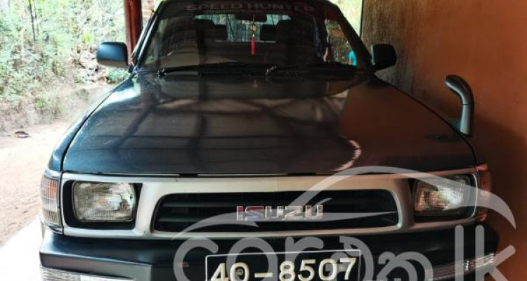 ISUZU 4WD 1985