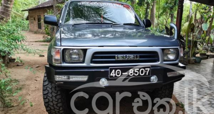 ISUZU 4WD 1985