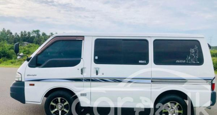 MAZDA BONGO 2008