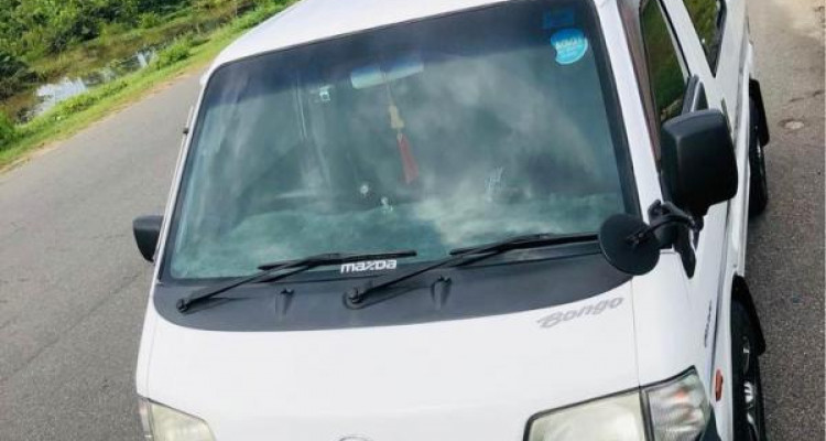 MAZDA BONGO 2008