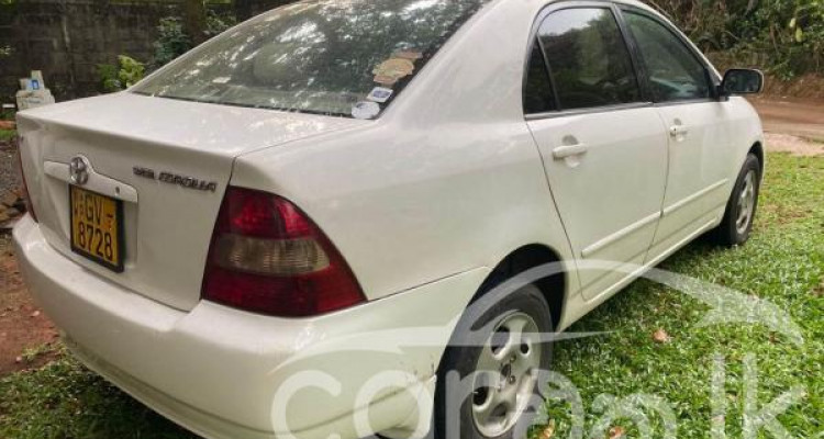 TOYOTA COROLLA 121 2002
