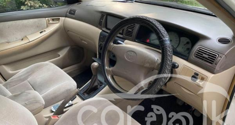 TOYOTA COROLLA 121 2002