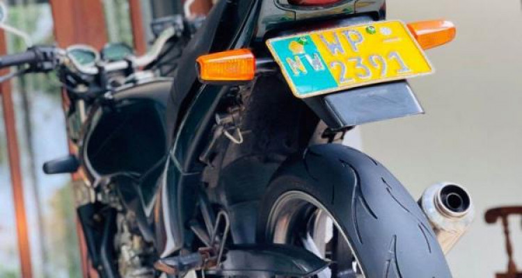 HONDA JADE 2010