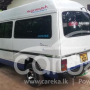 NISSAN CARAVAN 1985
