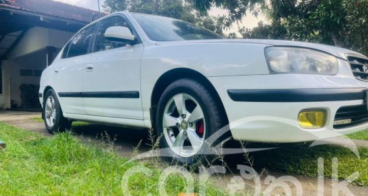 HYUNDAI ELANTRA 2000