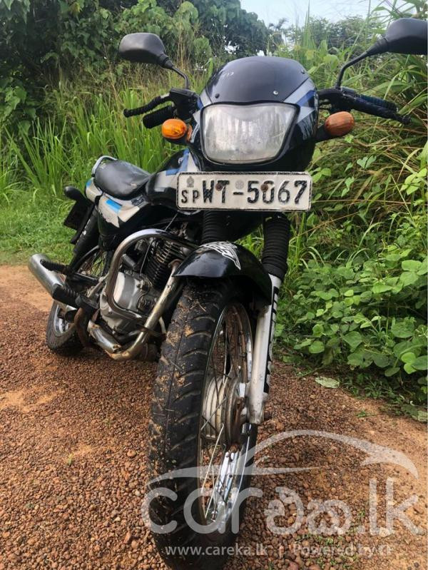 BAJAJ CT100 2011