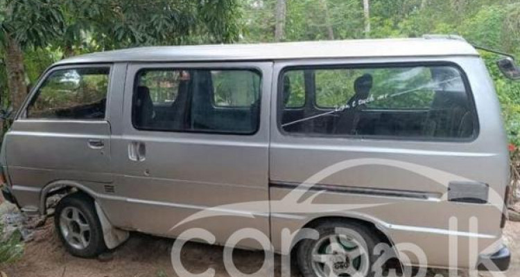 TOYOTA HIACE LH30 1980