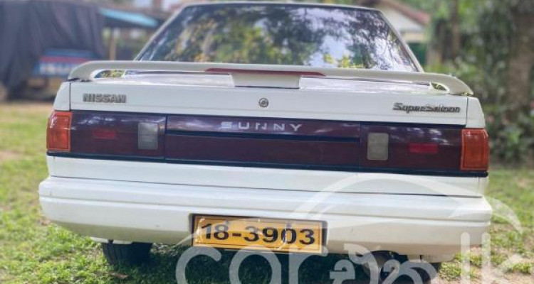 NISSAN TRAD SUNNY 1988