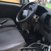 MITSUBISHI MINICAB 2002